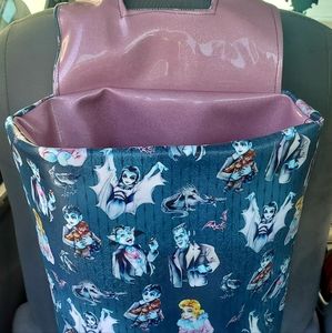 Vehicle trash/Storage bin